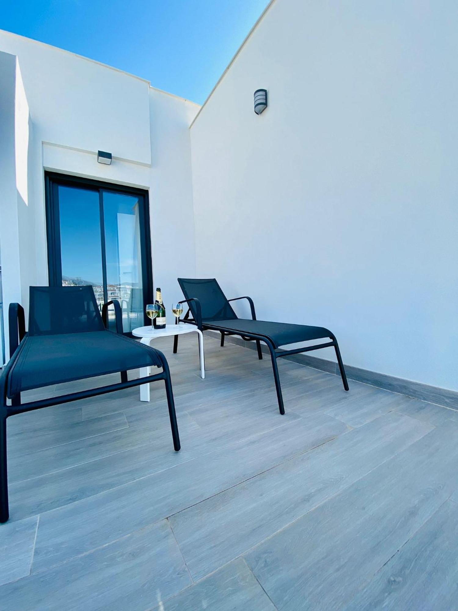 Royal Palm 22 Luxurious 3 Bedroom Penthouse نيرخا المظهر الخارجي الصورة